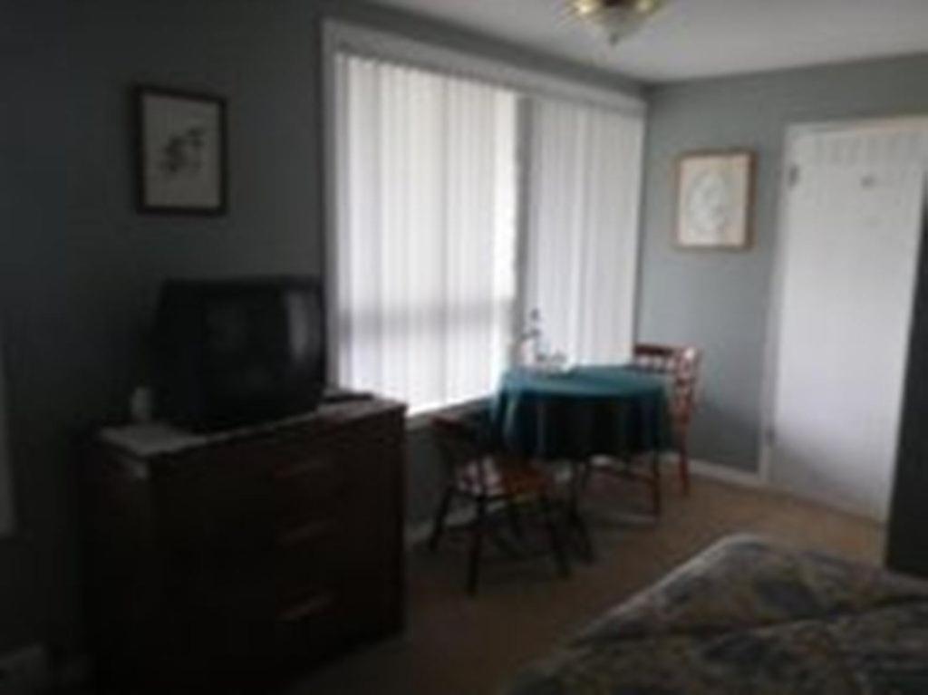 נאנאימו Beach Estates Inn Bed And Breakfast חדר תמונה