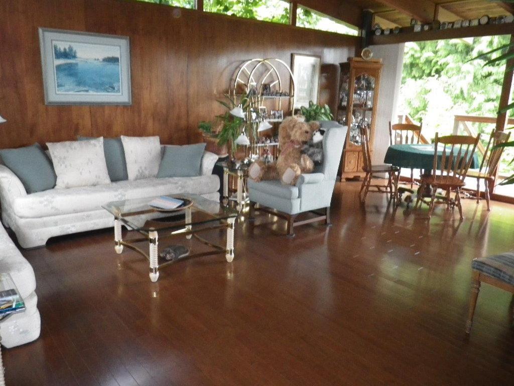 נאנאימו Beach Estates Inn Bed And Breakfast מראה חיצוני תמונה