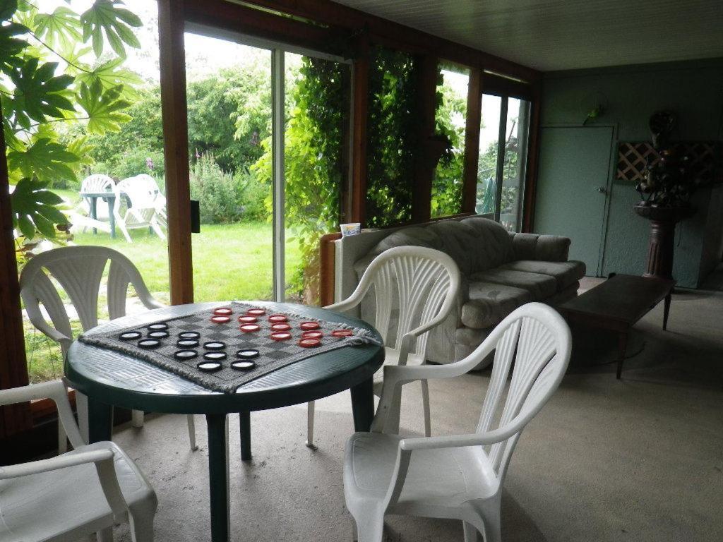 נאנאימו Beach Estates Inn Bed And Breakfast מראה חיצוני תמונה