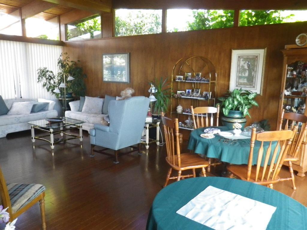 נאנאימו Beach Estates Inn Bed And Breakfast מראה חיצוני תמונה